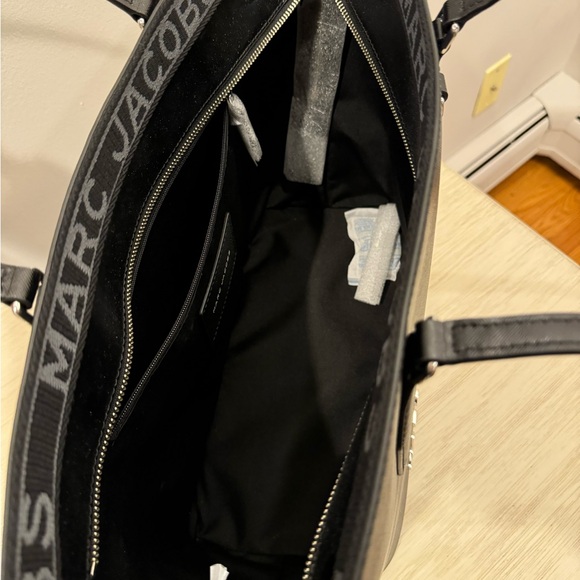 Marc Jacobs - Picture 4 of 4